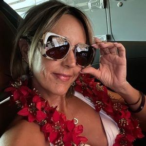 Meet your Posher, Anna marie